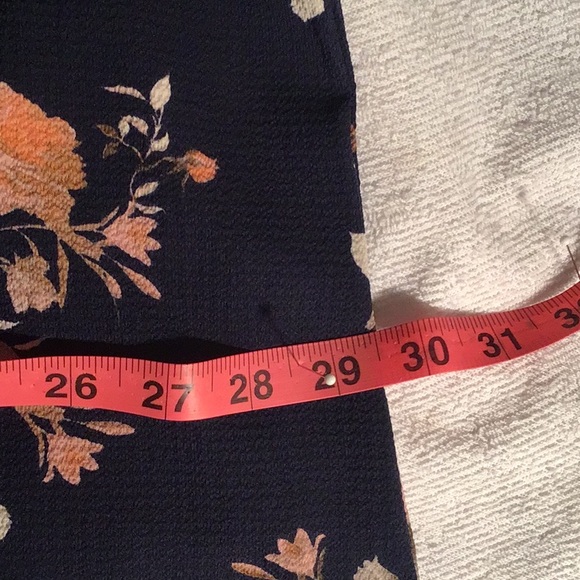 BELLE TWEED plus size blouse - Picture 8 of 9